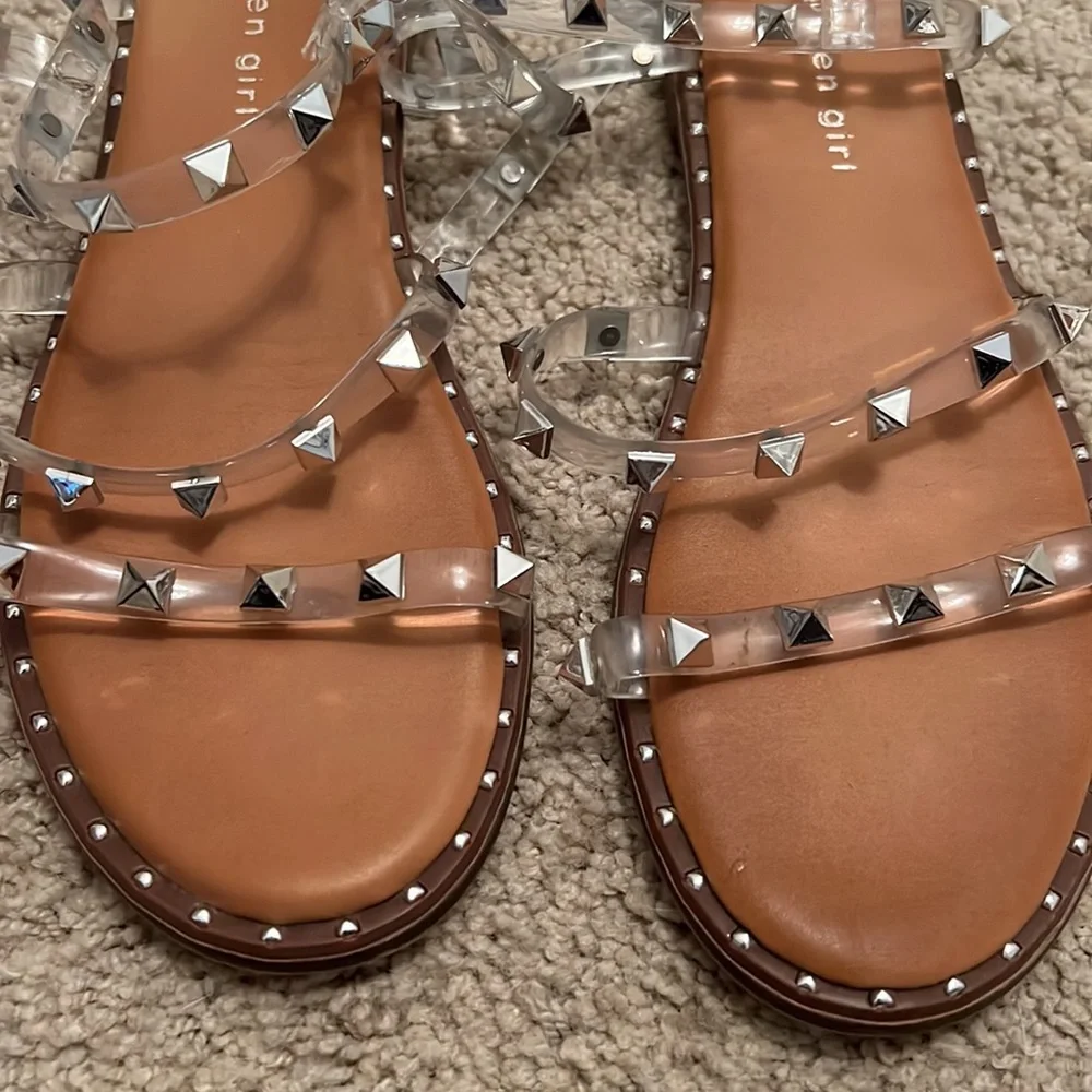 Madden Girl Sandals Size 8